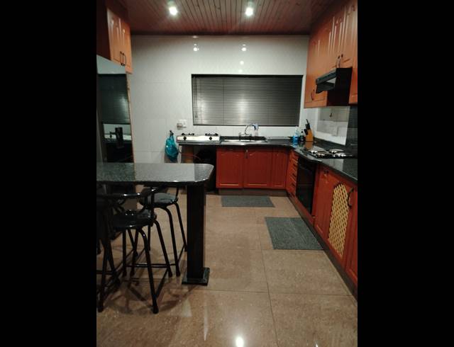 3 BEDROOM FREEHOLD FOR SALE IN RICHVIEW